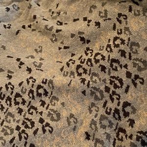 Pretty gray and black shawl